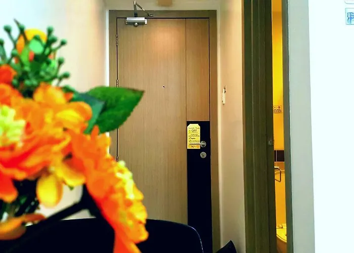 1br Solemare Aseana Moa Okada Ayala Bay Mall Cod Paranaque W/wifi *